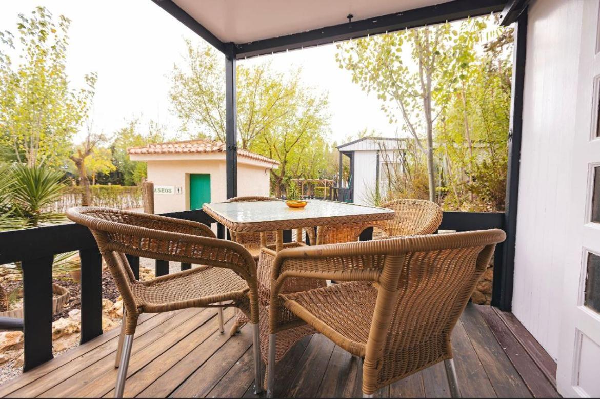 Otura Camping & Bungalows Suspiro Del Moro מראה חיצוני תמונה